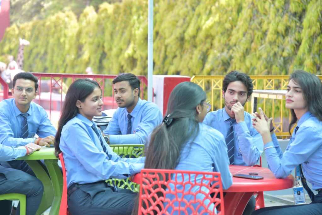 Lucknow Public College of Professional Studies-image