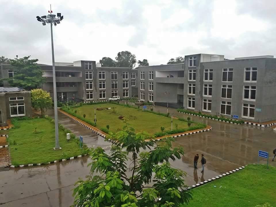 Government Engineering College Valsad-image