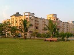 Shree Swaminarayan Sanskar Pharmacy College-image