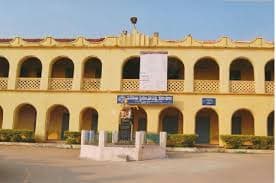 Maharajah's College