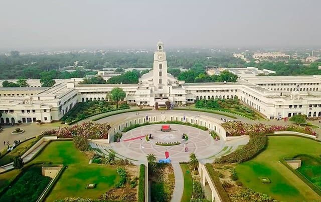 Birla Institute of Technology and Science Pilani-image