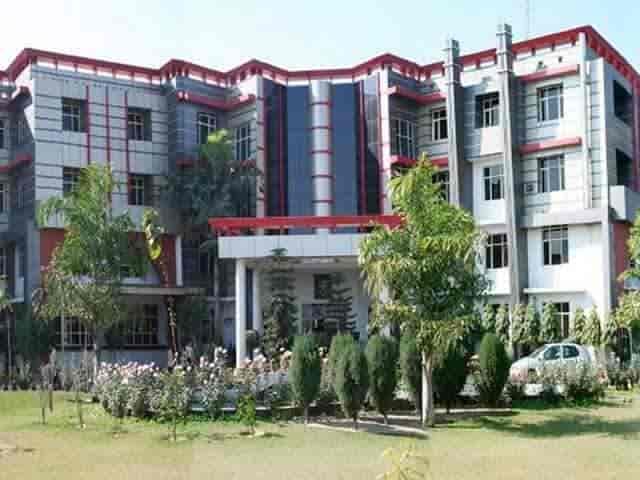 IIMT University-image
