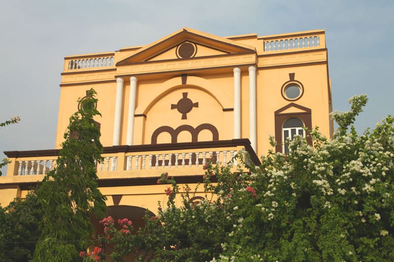 Mata Gujri Institute of Nursing & Hospital logo