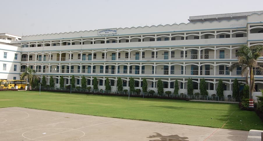 Shri Banke Bihari College-logo