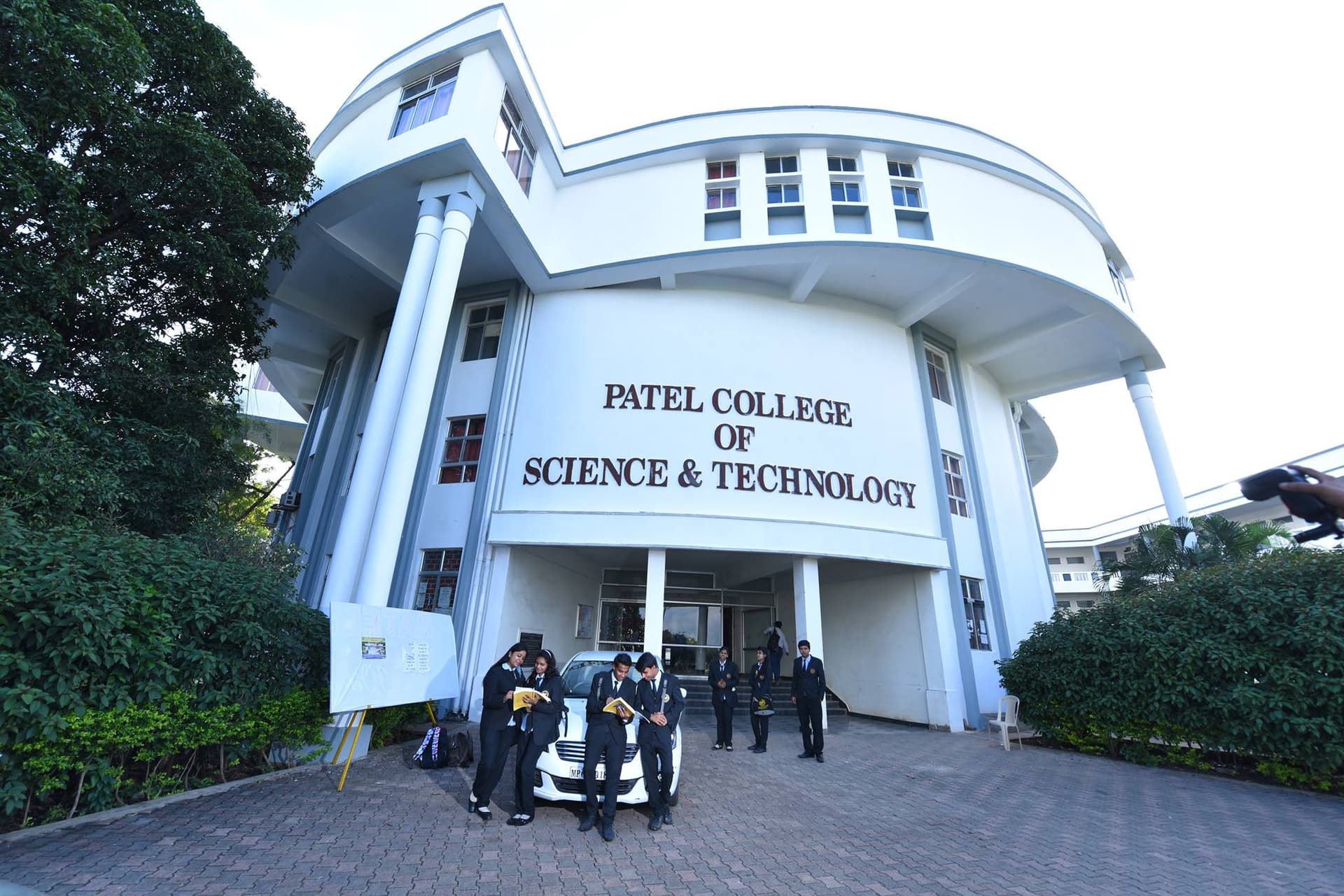 Patel College of Science and Technology Bhopal-logo