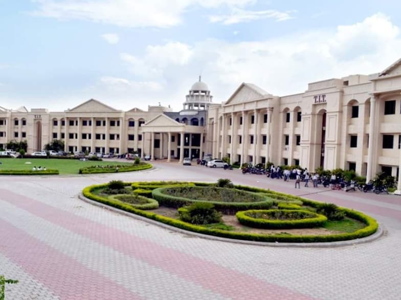 Technocrats Institute of Technology and Science logo