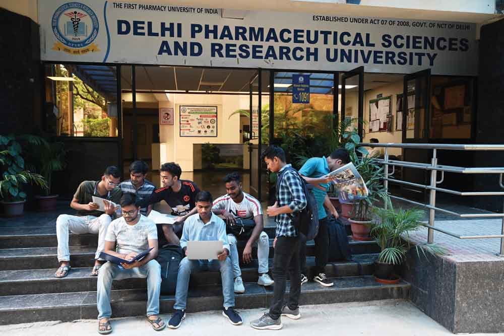 Delhi Pharmaceutical Sciences and Research University-image