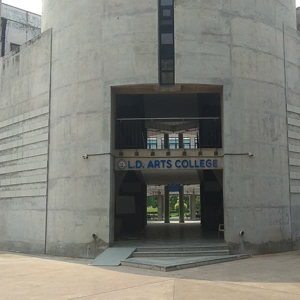 LD Arts College
