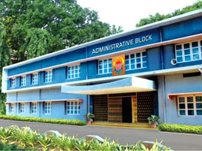 D.N.R. College of Law-image