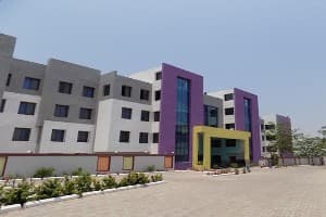 Uka Tarsadia University-image