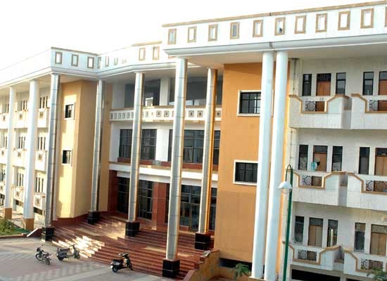 Dr Ram Manohar Lohiya National Law University-image