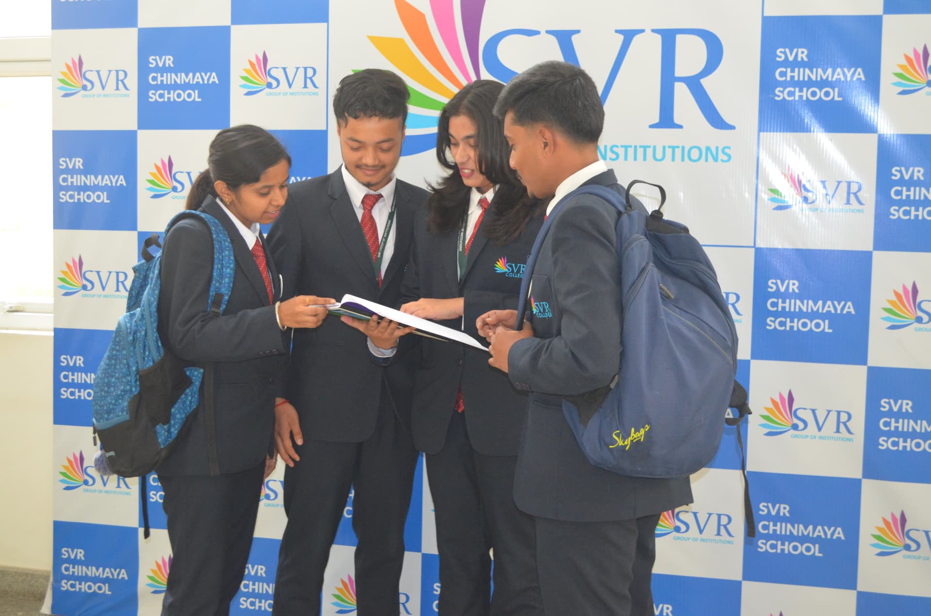 SVR College of Commerce and Management Studies logo