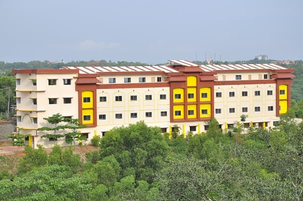 Karavali College of Pharmacy-image
