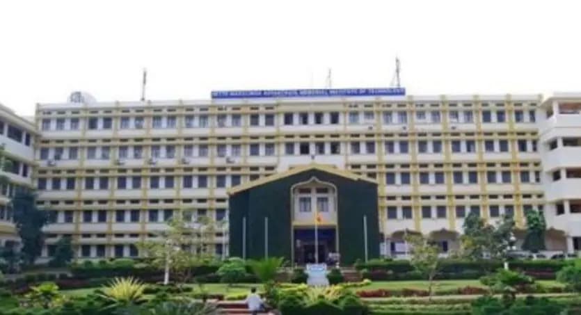 Sivagamiammal College of Arts & Science-image