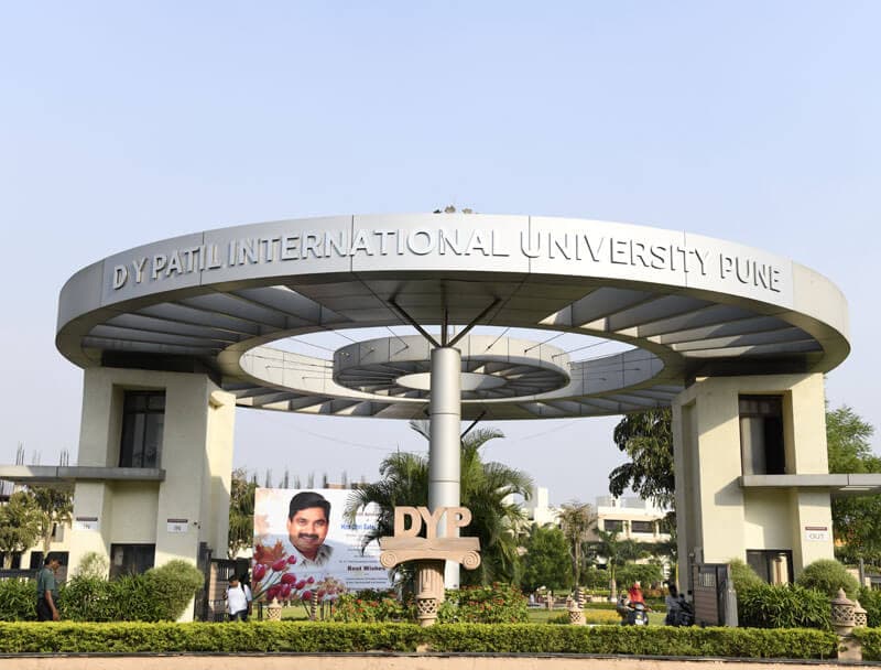 DY Patil International University-image