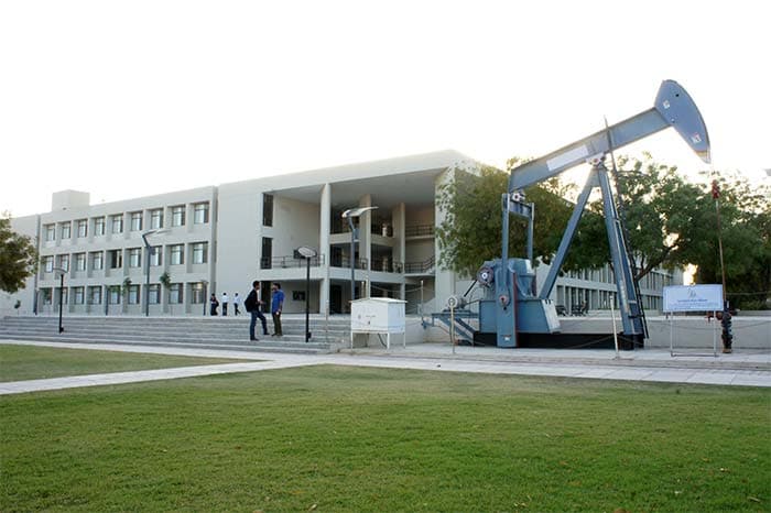 Pandit Deendayal Petroleum University, School of Technology