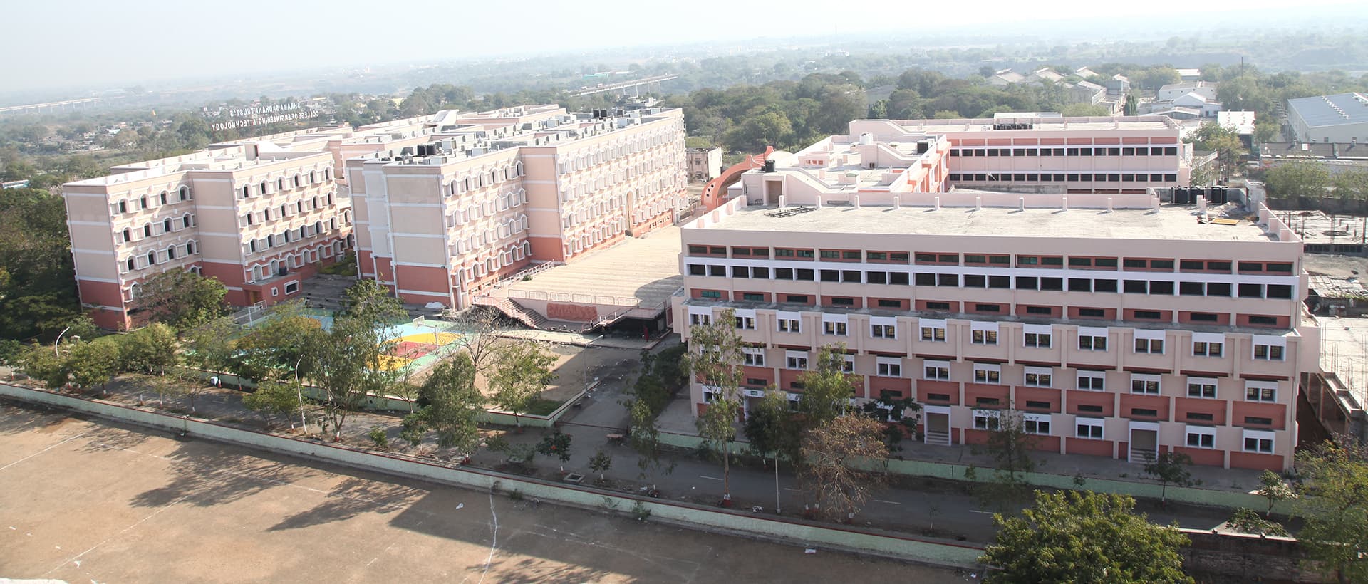 Shram Sadhana Bombay Trust's College of Engineering and Technology-image