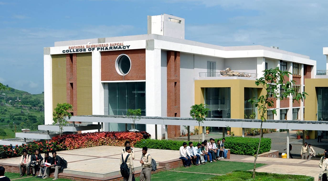 RG Sapkal College of Pharmacy-image