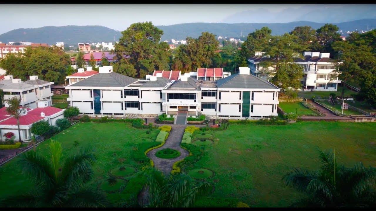 New Theological College-image