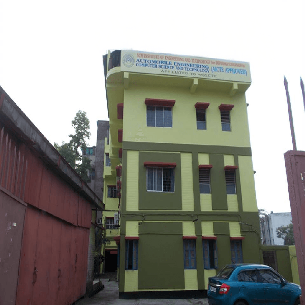 SCM Institute of Engineering and Technology campus