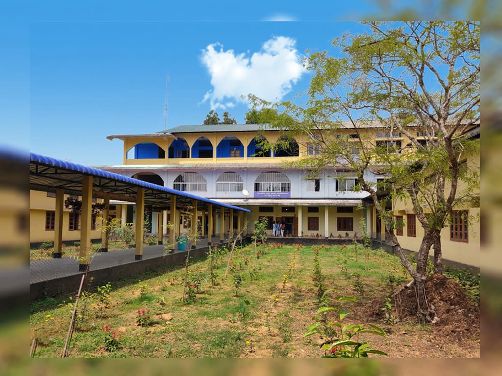 Tyagbir Hem Baruah College-image