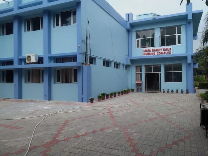 International Divine School Of Nursing