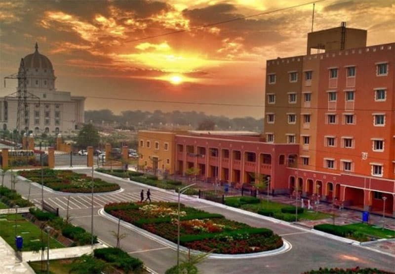 Manipal University, School of Business & Commerce-image
