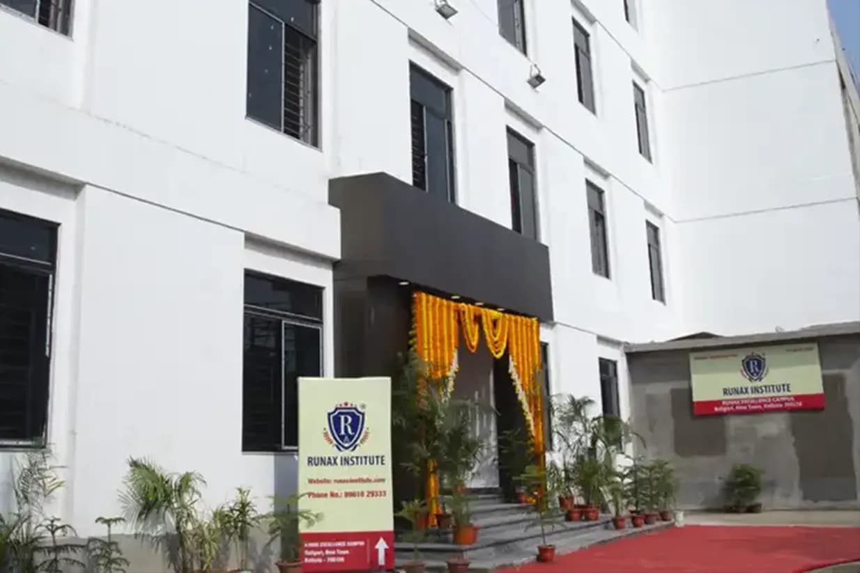 Runax Institute of Hotel Management-image