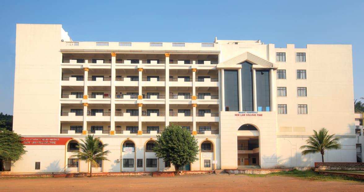 Bharati Vidyapeeth New Law College-image