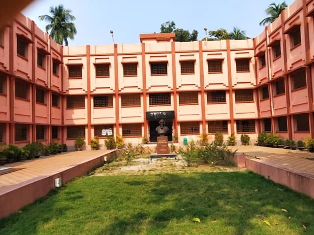 Chandernagore Goverment College-image