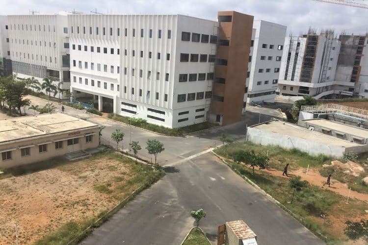 Oxford Medical College Hospital and Research Centre-image