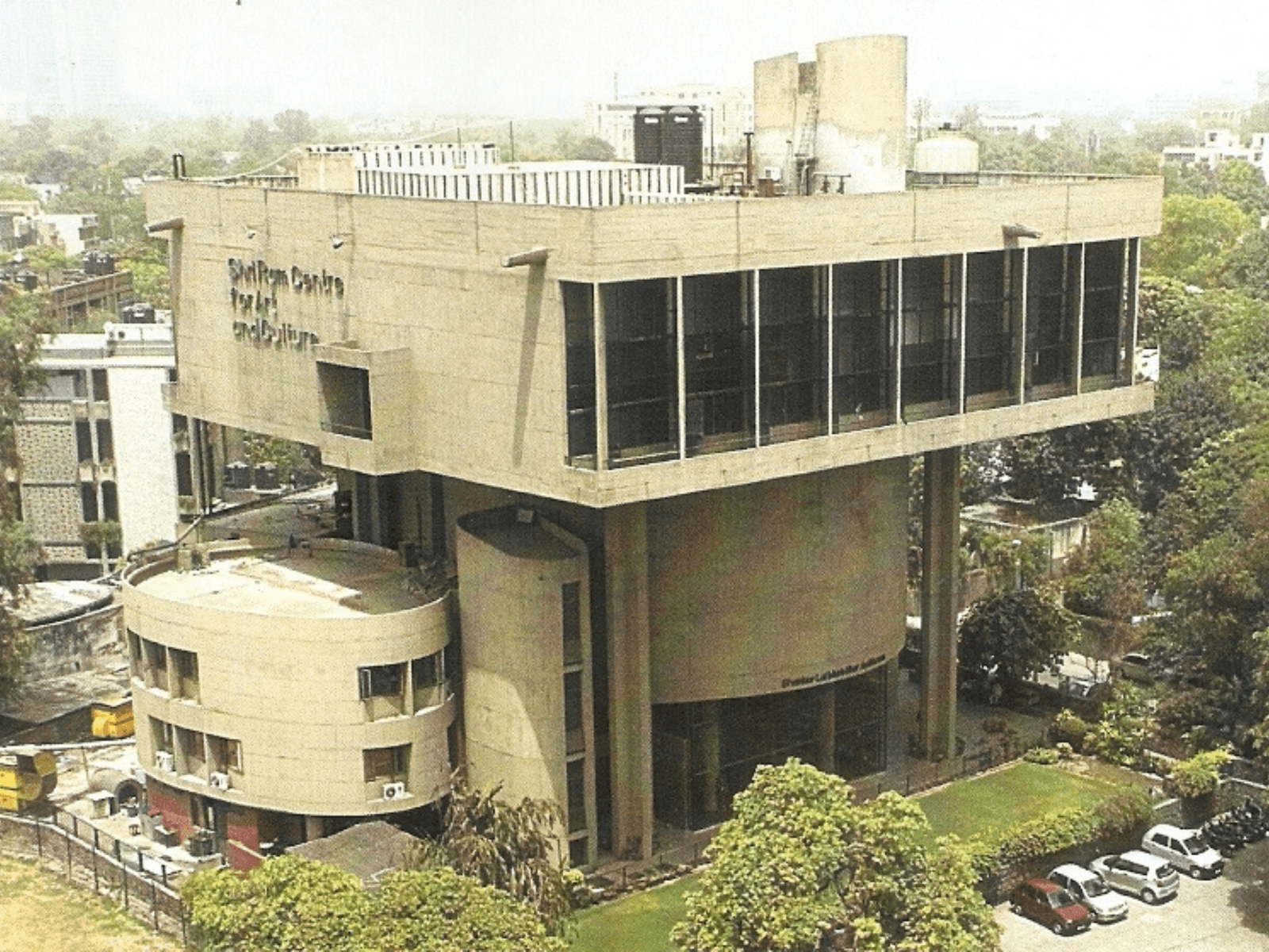 Shri Ram Centre for Performing Arts-image