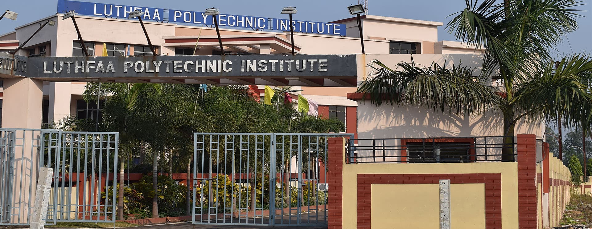 Luthfaa Polytechnic Institute-image