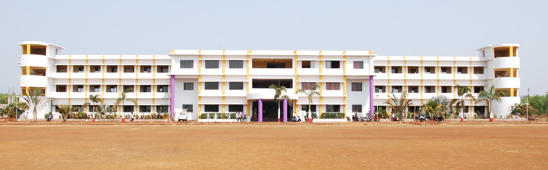 Indira Institute of Pharmacy-image